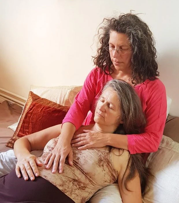 Kuscheltherapie, Geborgenheit schenken